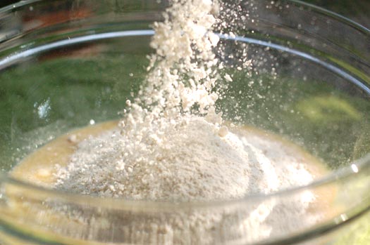 FlourFalling