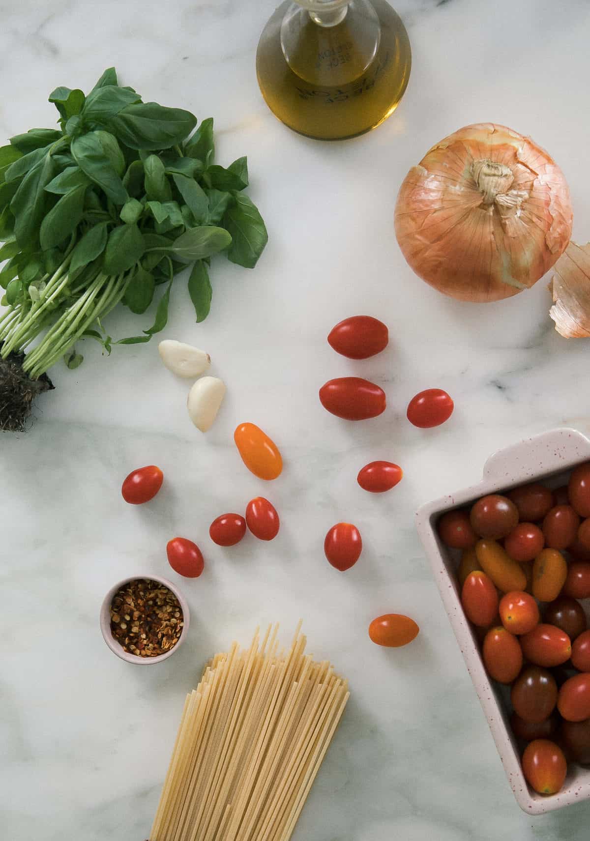 Ingredients for Cherry Tomato Pasta. 