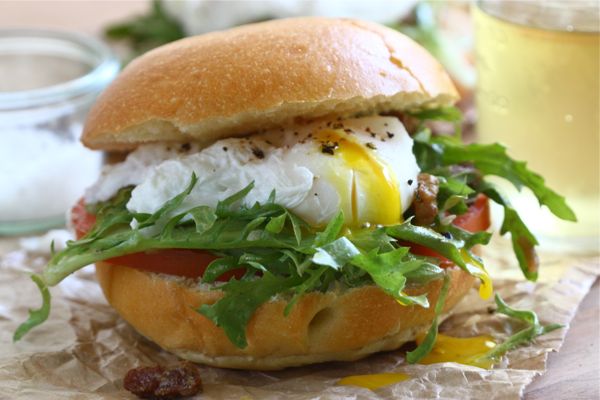 salade lyonnaise sandwich