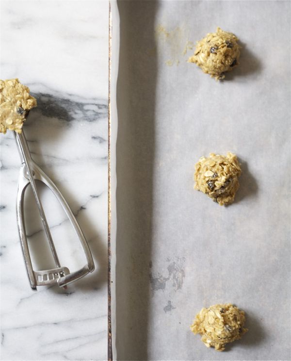 Chewy Oatmeal Cookies