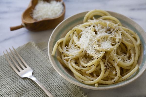 dinner for one: cacio e pepe