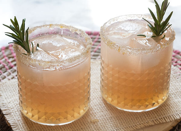 grapefruit and rosemary spritzer