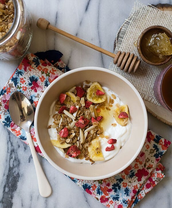 strawberry and banana four grain granola