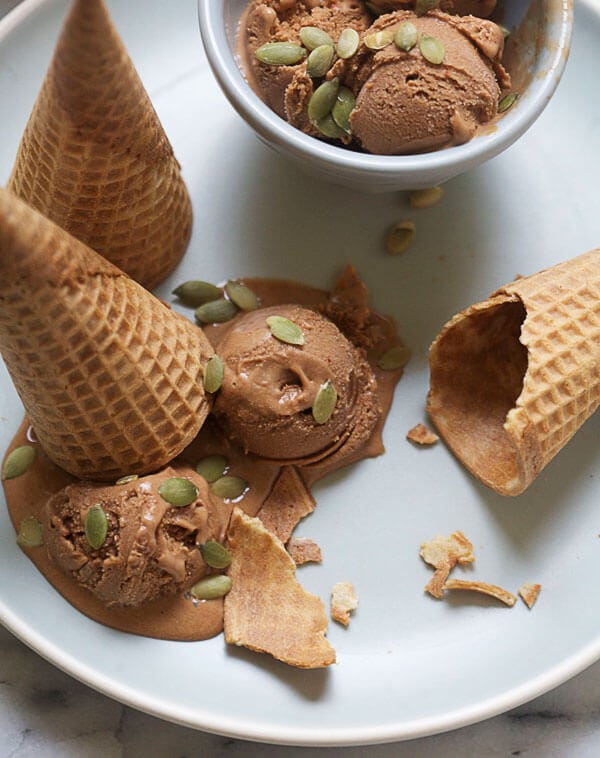 Mexican Chocolate Chile Ice Cream // A Cozy Kitchen