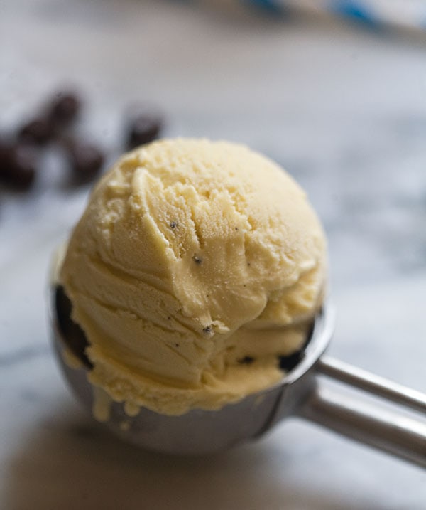 Boozy Milkshake: Coffee and Rum Milkshake with Salty Chocolate-Covered Coffee Beans // www.acozykitchen.com