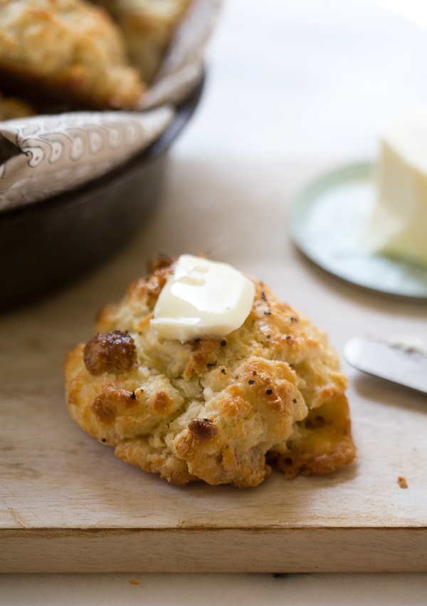 Bacon and Blue Cheese Drop Biscuits // www.acozykitchen.com