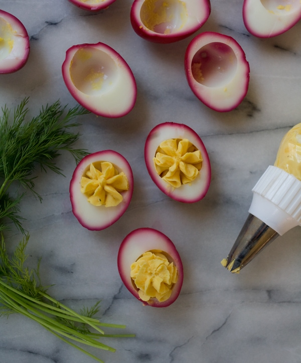 Beet-Pickled Deviled Eggs // www.acozykitchen.com