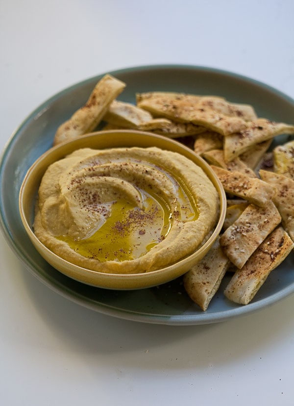 Winter Squash Hummus with Za'aatar Dusted Pita // www.acozykitchen.com