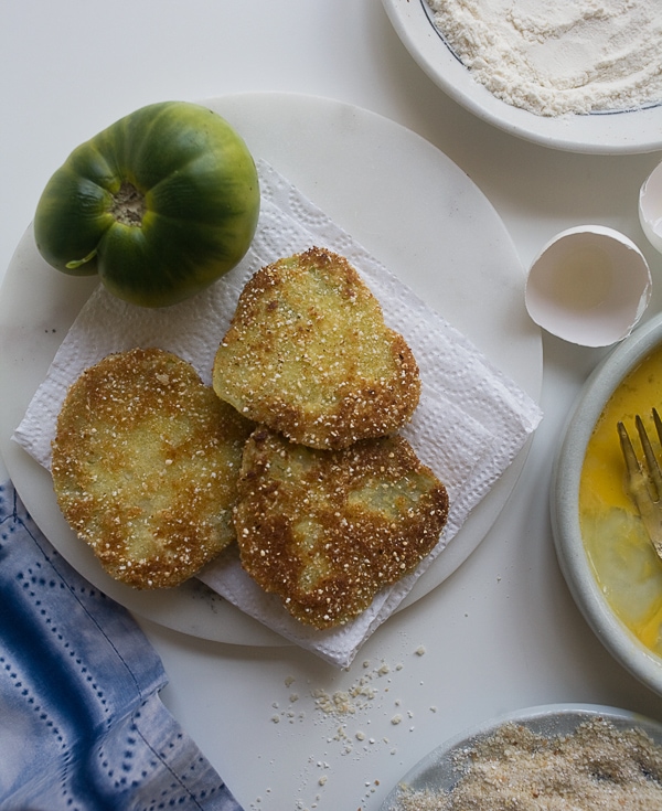 Fried Green Tomato Grilled Cheese // www.acozykitchen.com