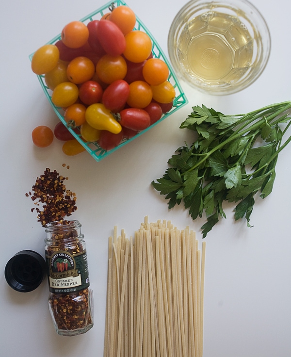 Linguine with Clams | www.acozykitchen.com