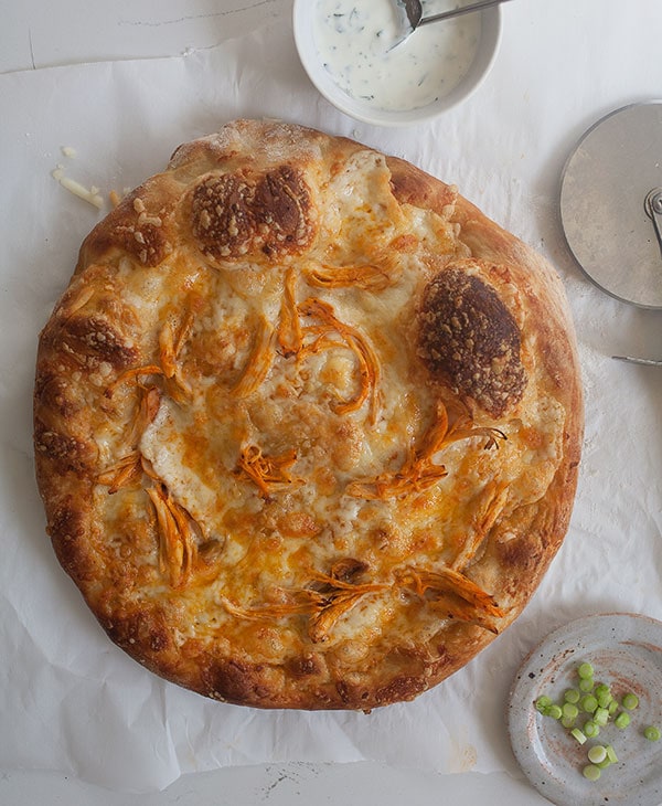 Buffalo Chicken Pizza | www.acozykitchen.com