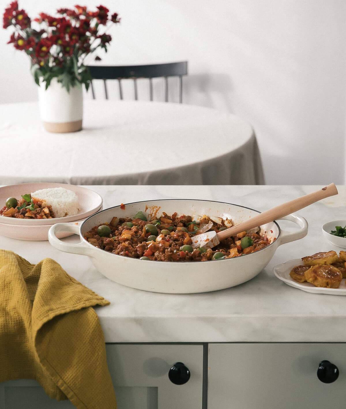 Picadillo in pan with olives added. 