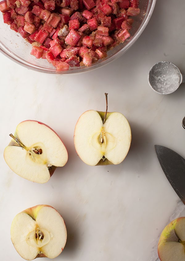 Rhubarb Apple Pie 