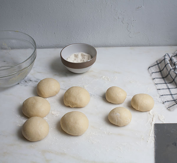 'Everything' Hamburger Buns 