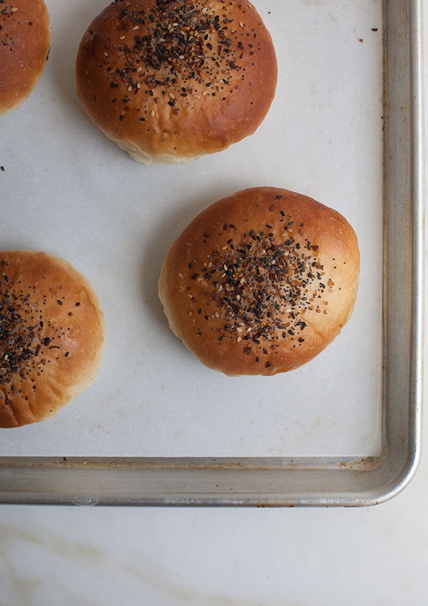 'Everything' Hamburger Buns 