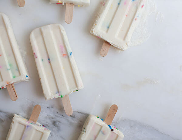 Funfetti Cake Batter Popsicles 