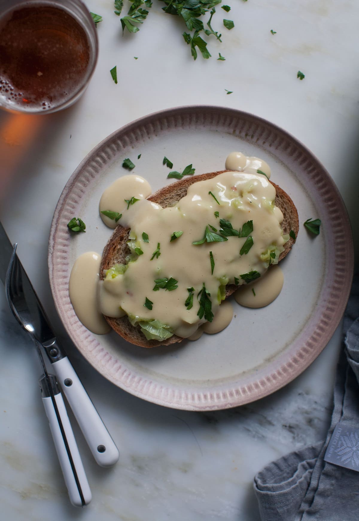 Welsh Rarebit with Melted Leeks 