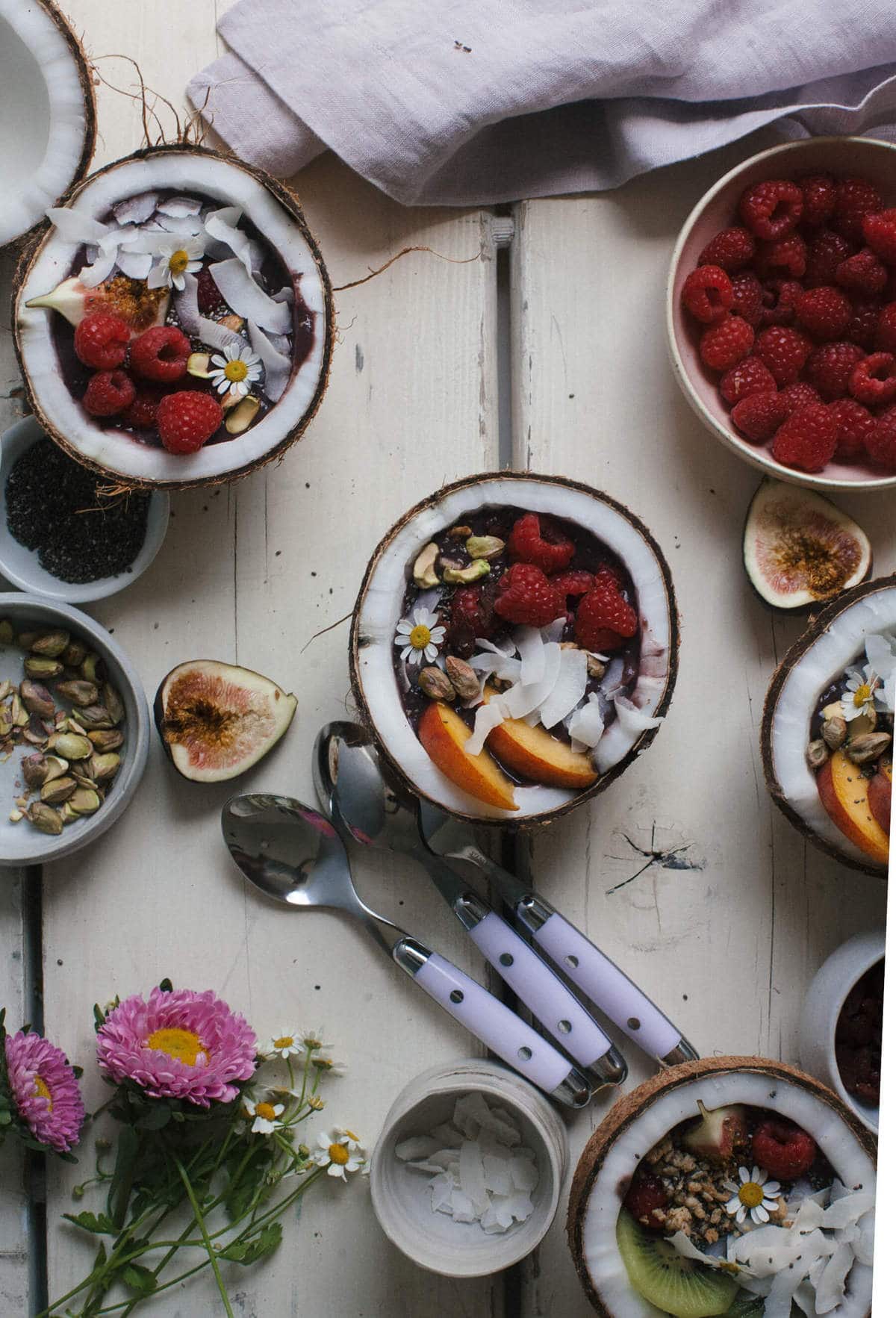 Acaí Coconut Bowls 