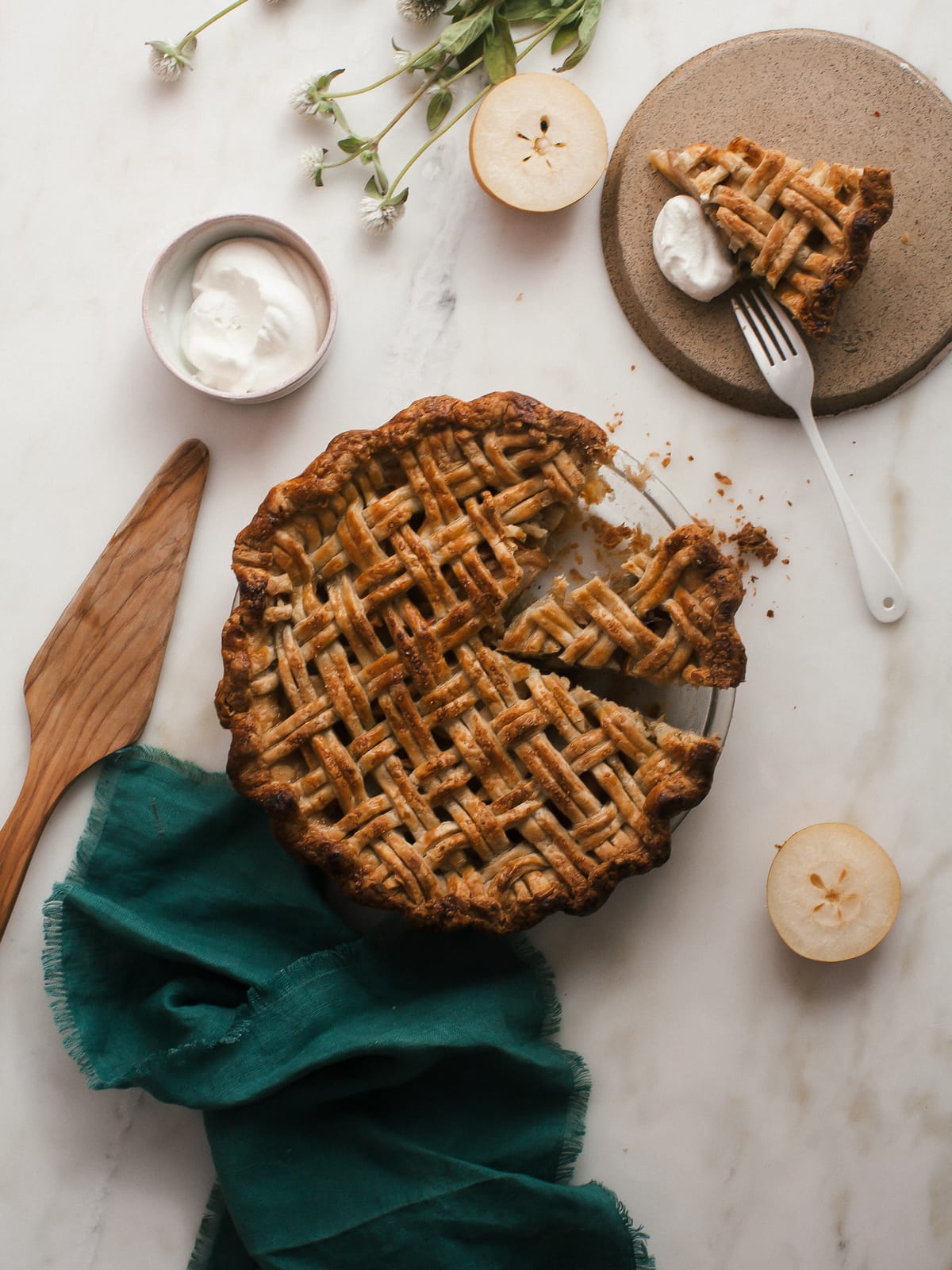 Asian Pear Apple Pie 