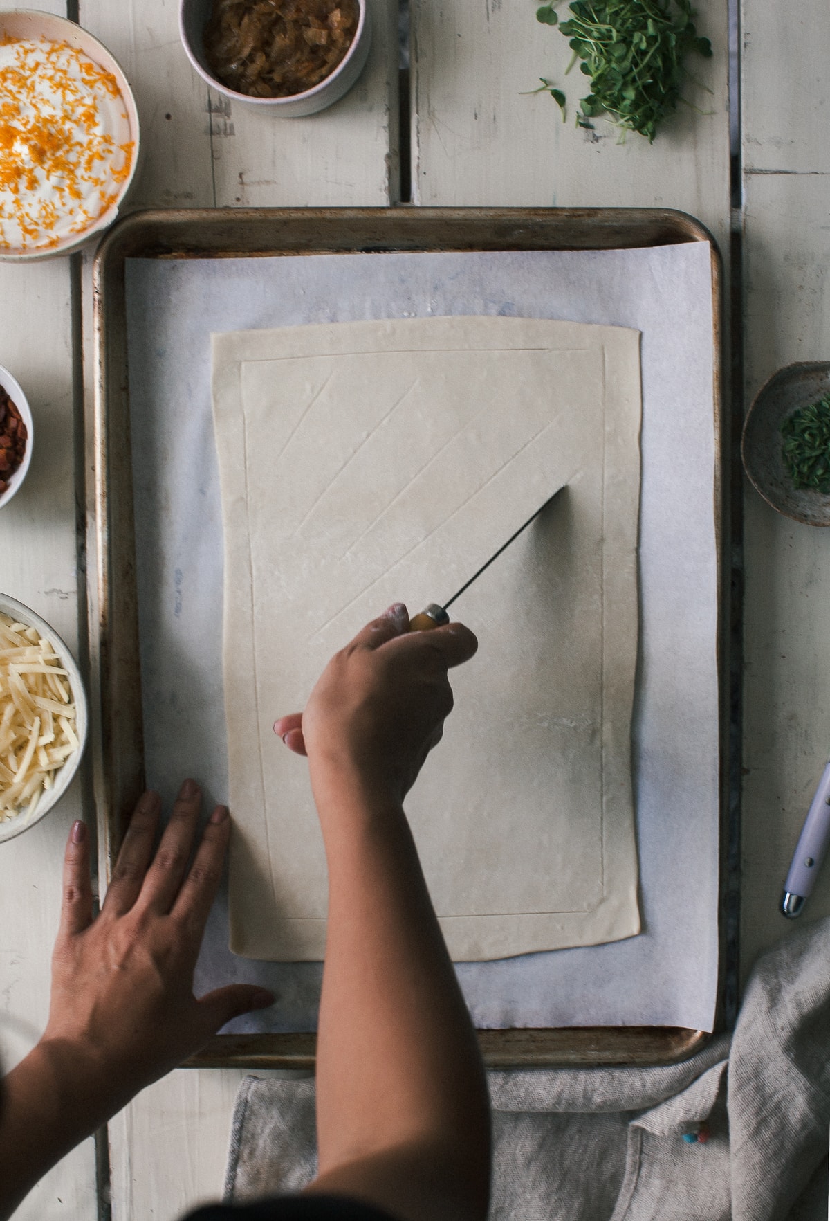 Scoring the dough. 