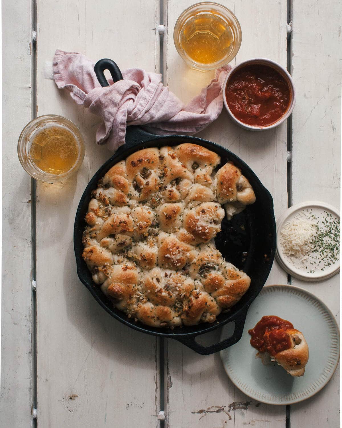 Garlic-y Olive-y Pull Apart Knots 