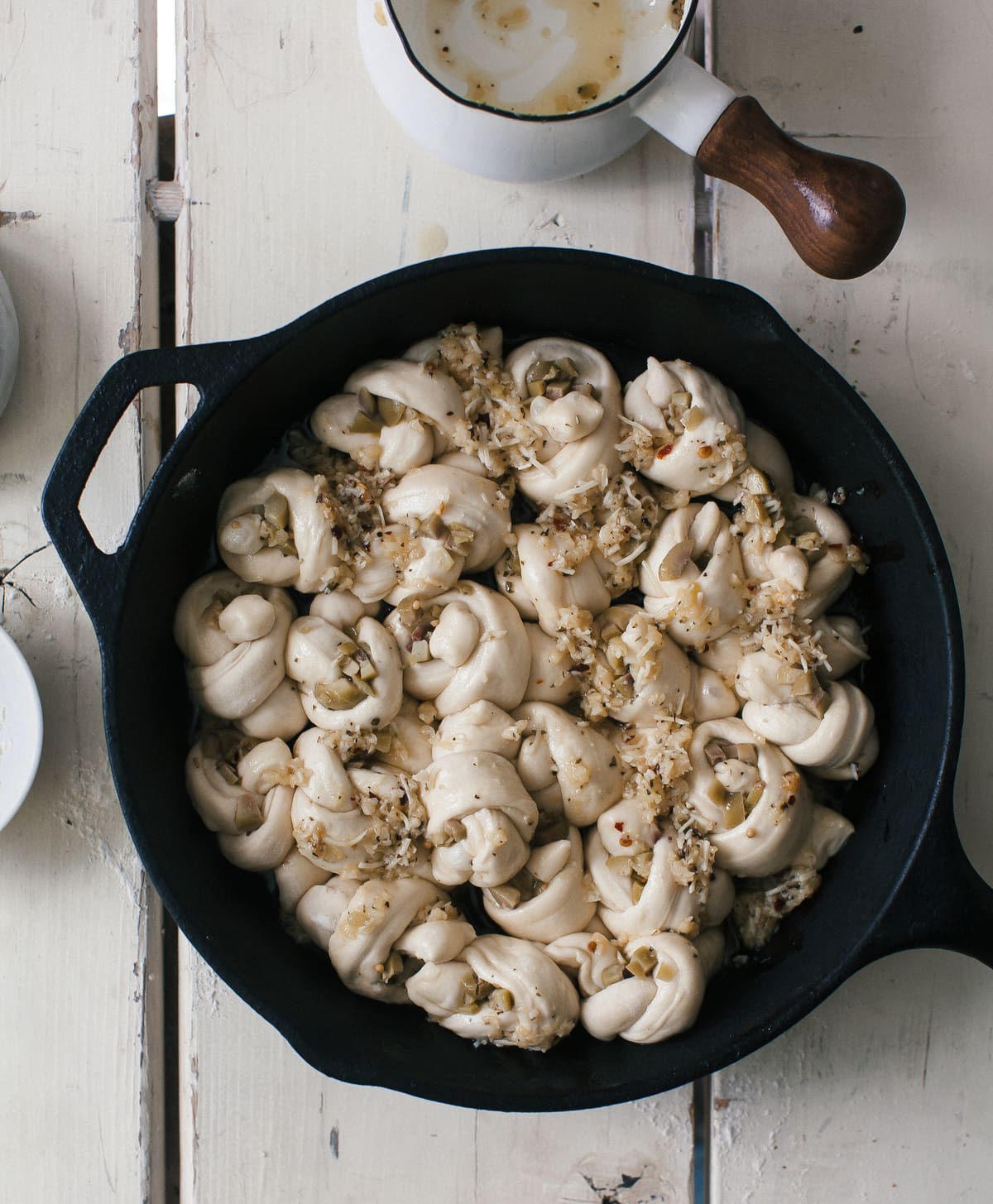 Garlic-y Olive-y Pull Apart Knots 