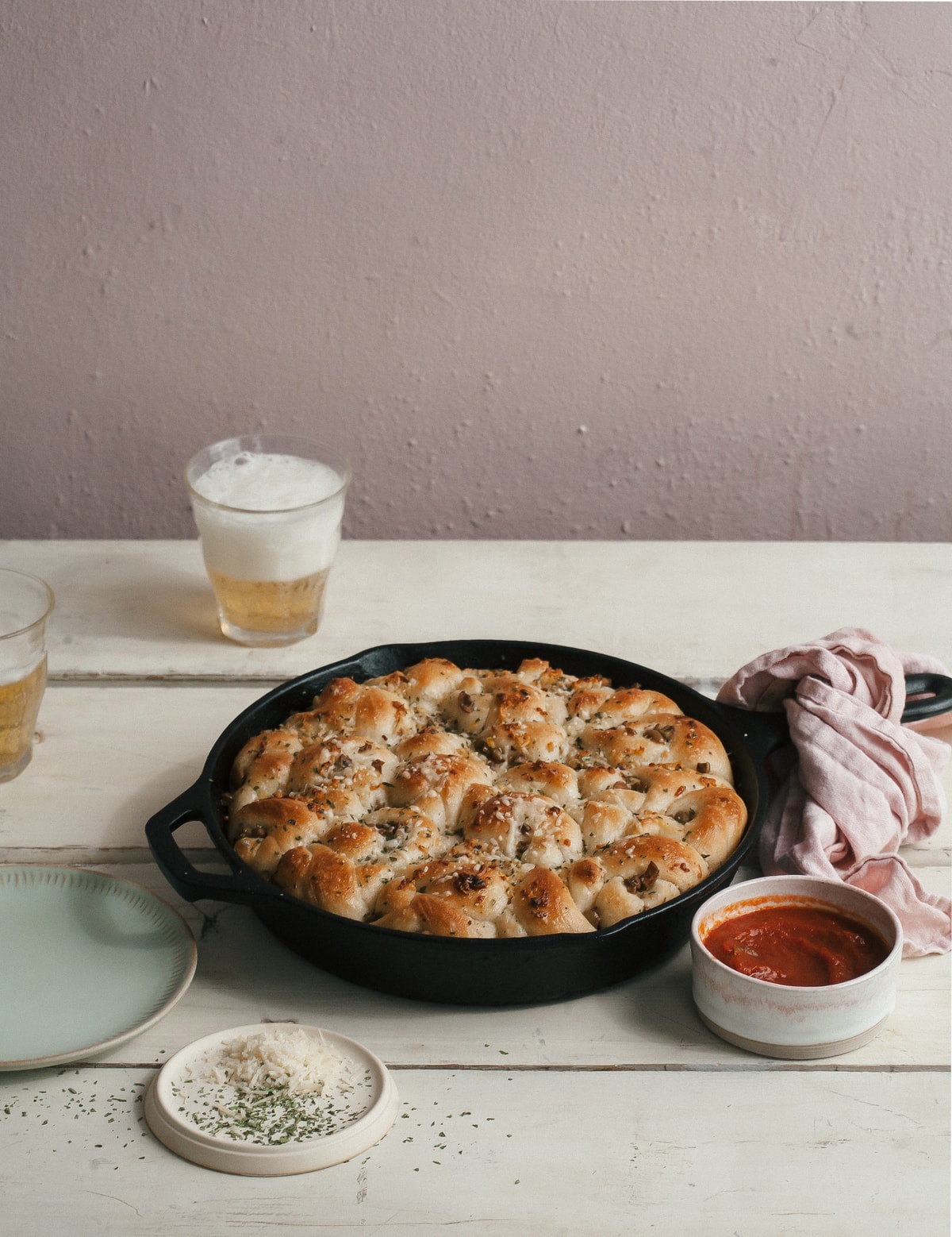 Garlic-y Olive-y Pull Apart Knots 