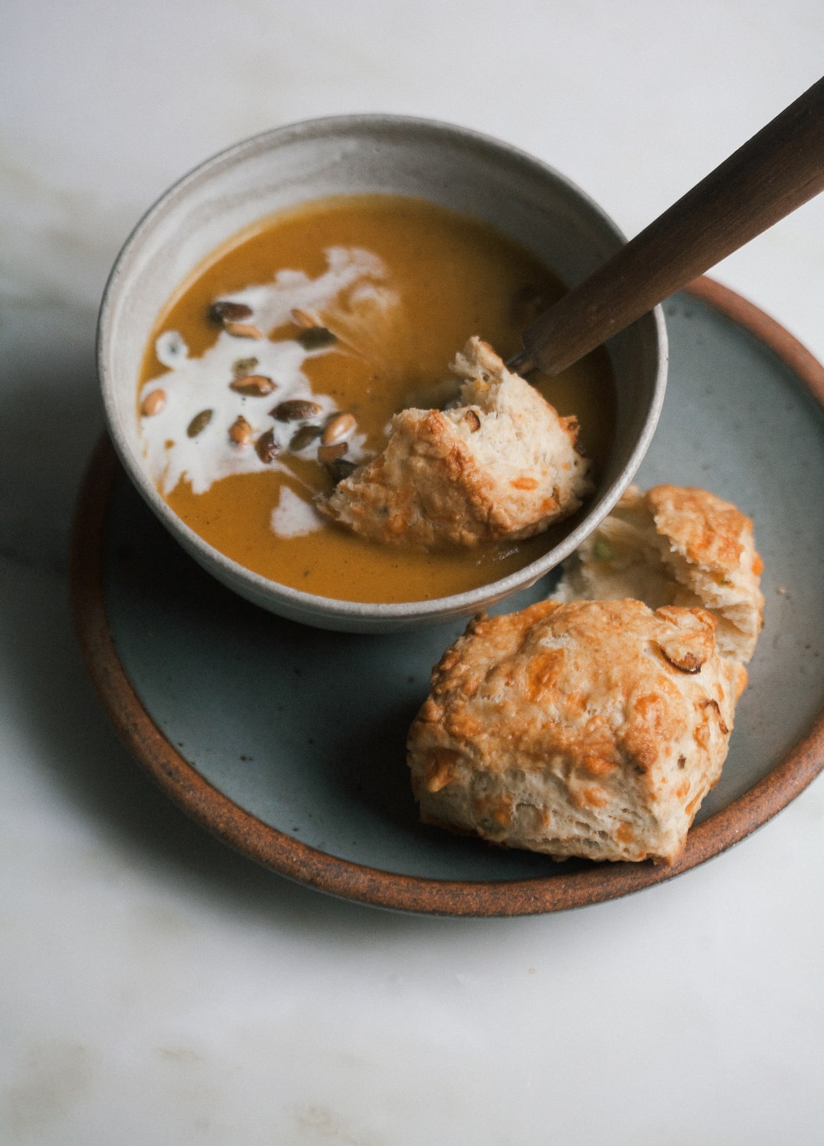 Scallion Cheesy Beer Bread Biscuits