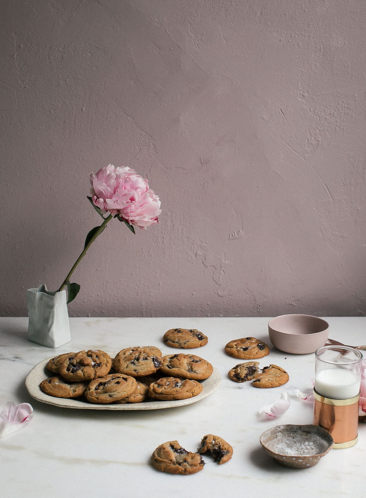 My Favorite Cozy Chocolate Chip Cookies - A Cozy Kitchen