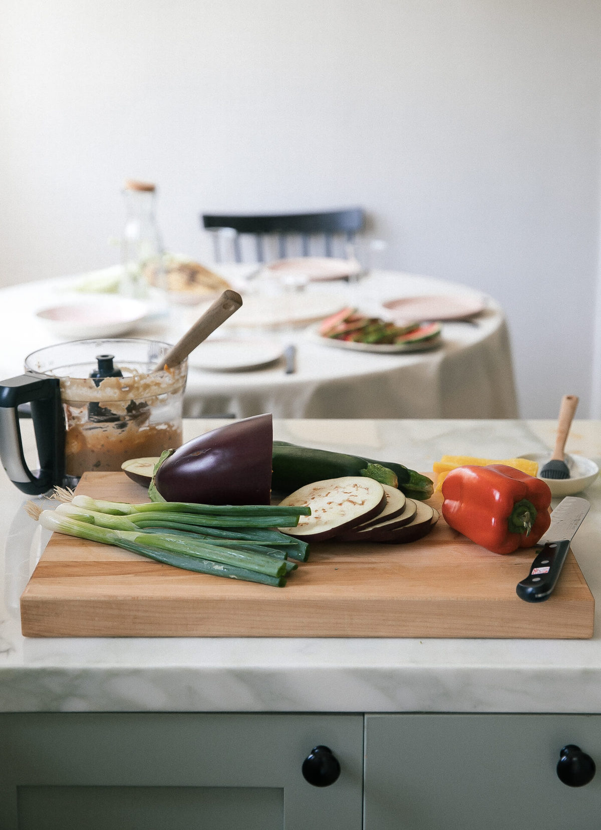 Veggies on a cutting board. 