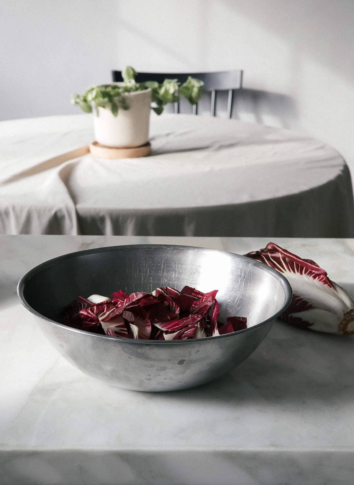 Radicchio in bowl.