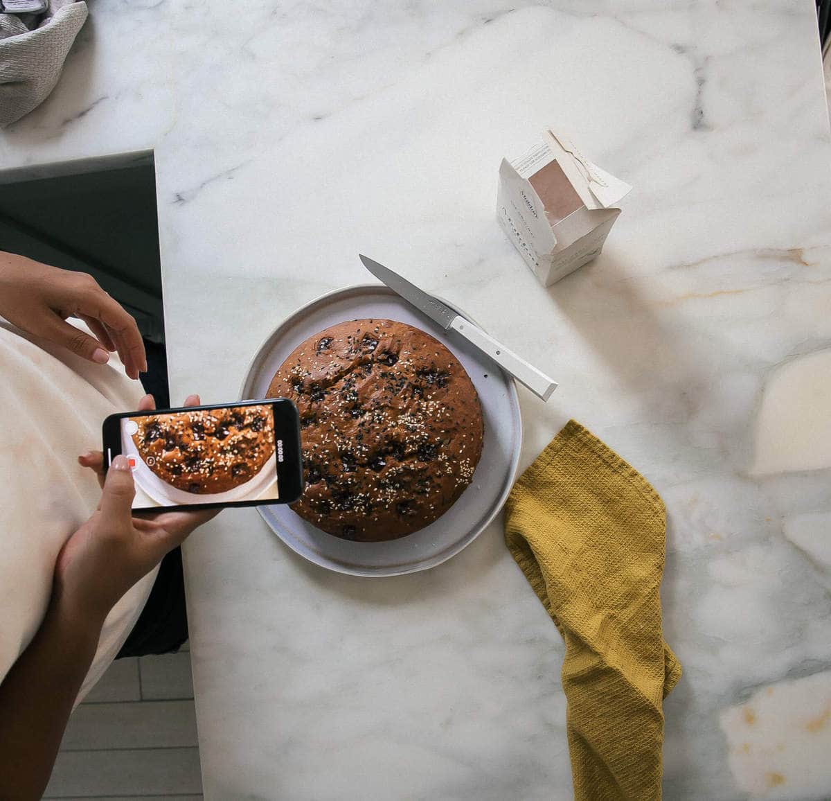 Sesame Pumpkin Chocolate Cake