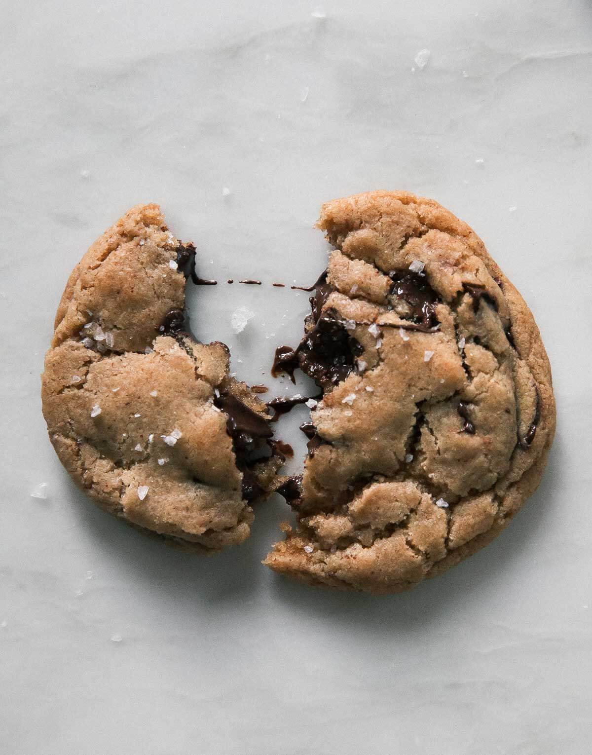 Vegan Chocolate Chip Cookies