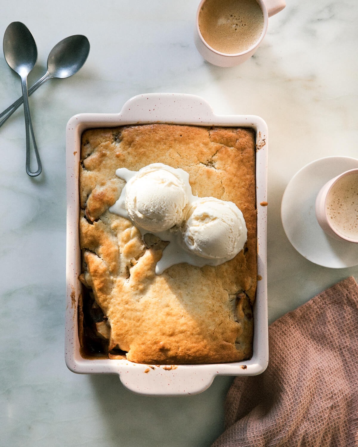 Easy Apple Cobbler