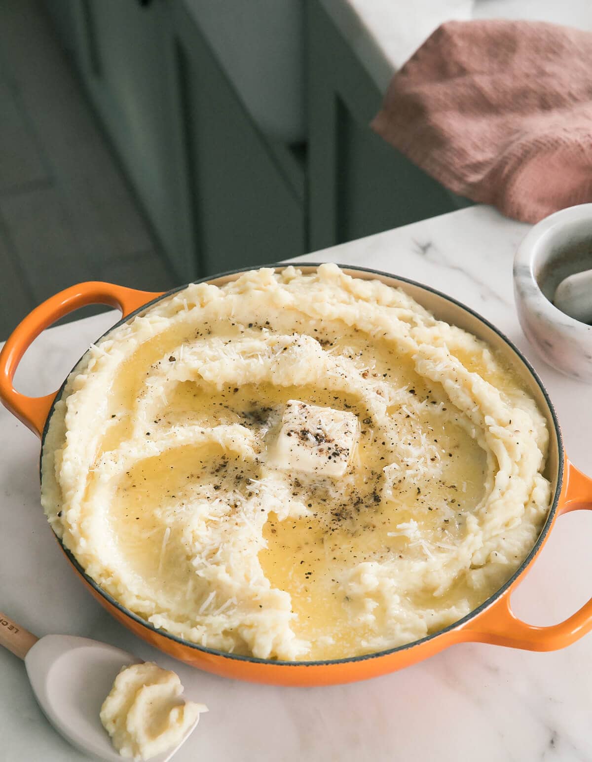 Cacio e Pepe Mashed Potatoes