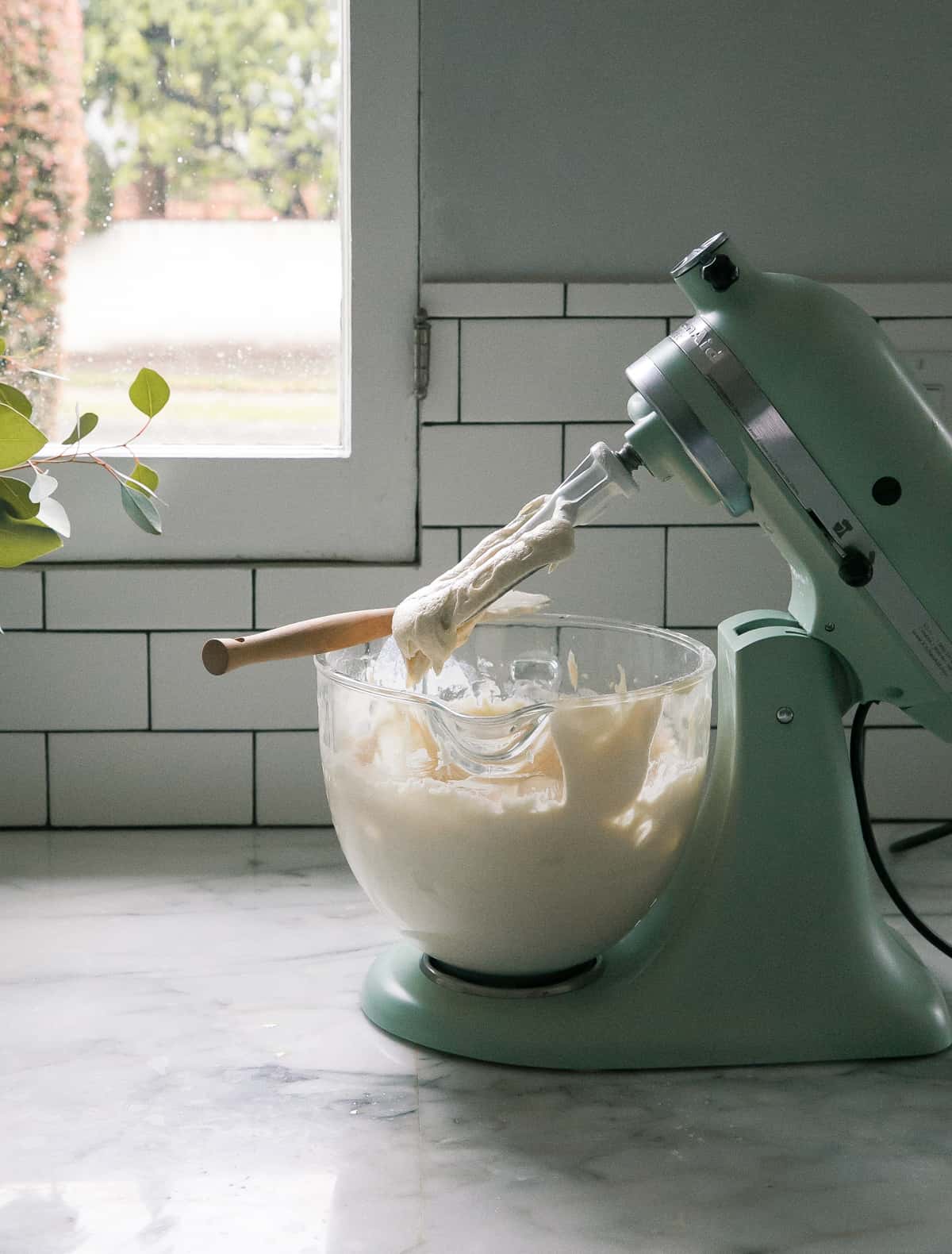 Mixer with frosting. 