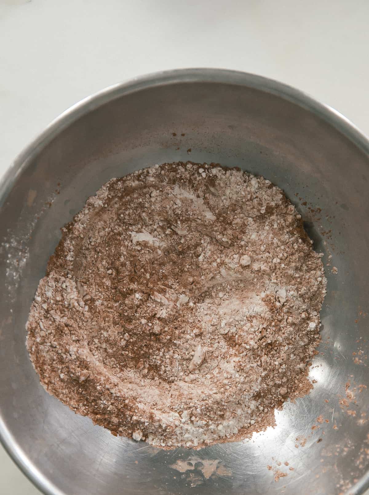 Dry mixture in bowl. 
