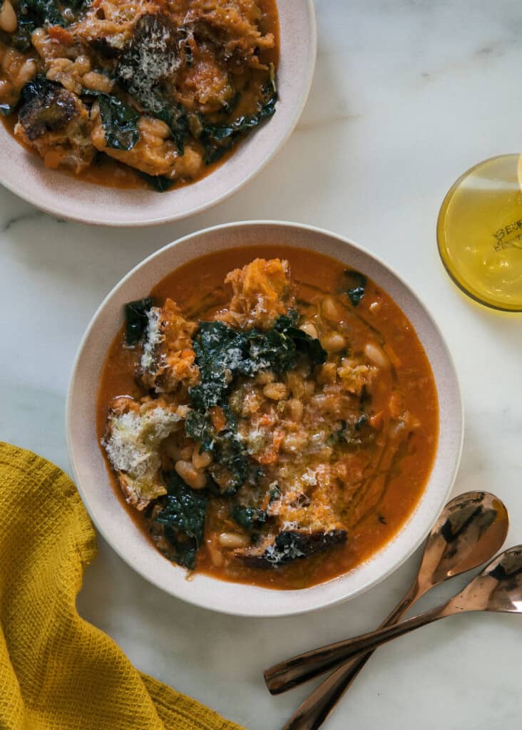 Ribollita overhead in bowls