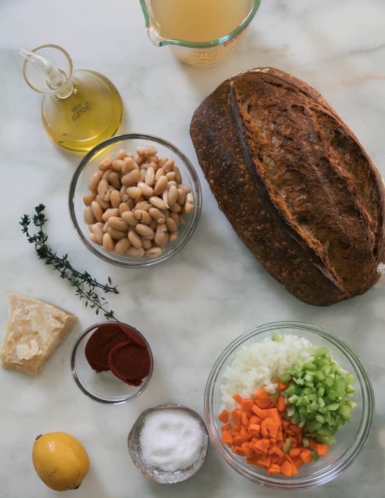 Ingredients for Ribollita