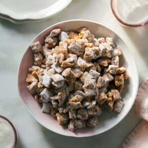 Dulce de Leche Chex Muddy Buddies in bowl