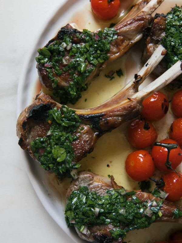 Lamb Chops overhead with tomatoes