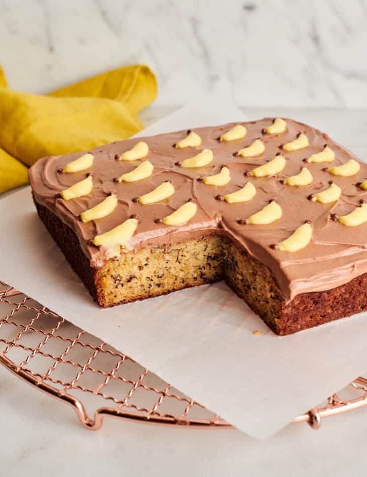 mini banana sheet cake