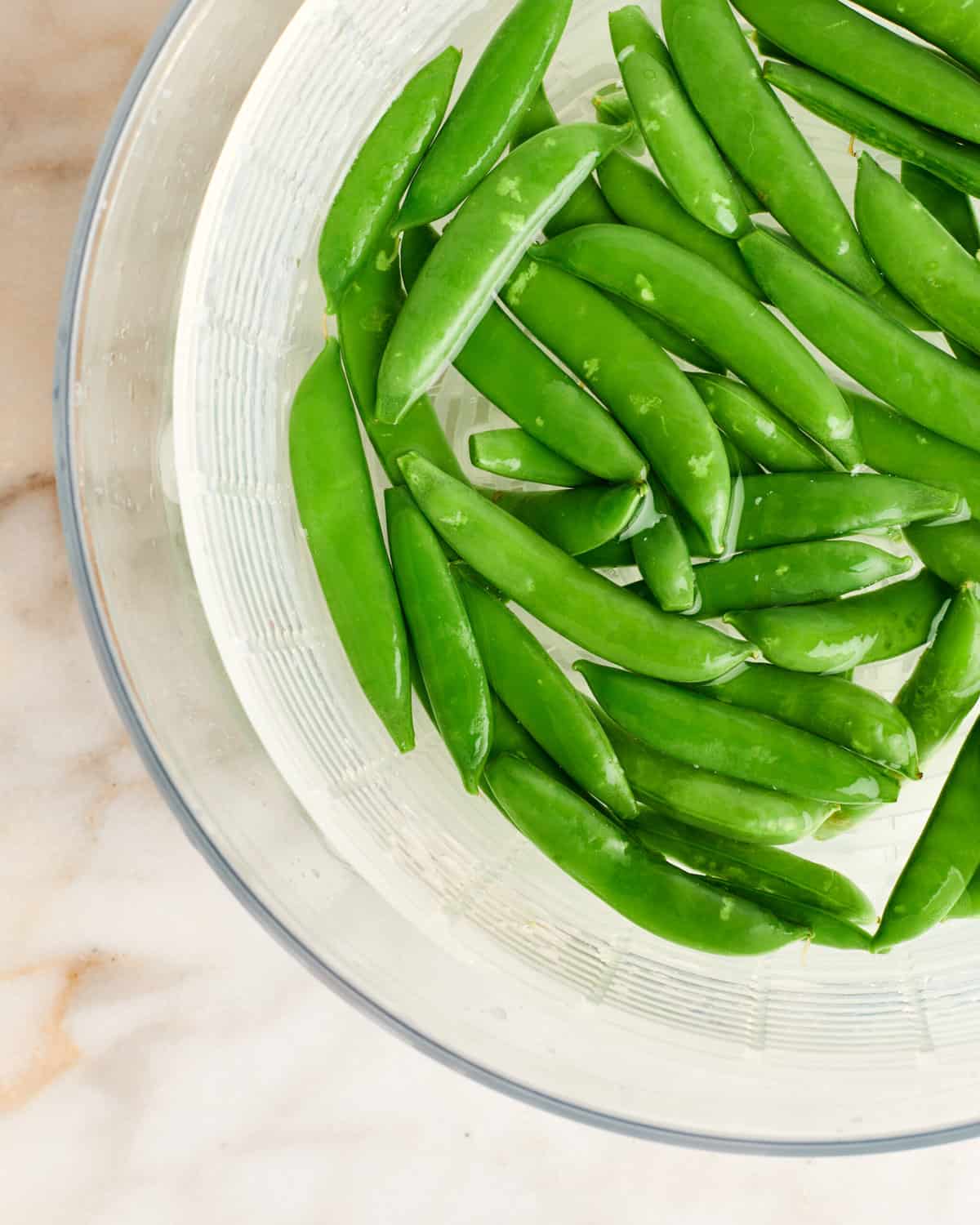 Blanched sugar snap peas.