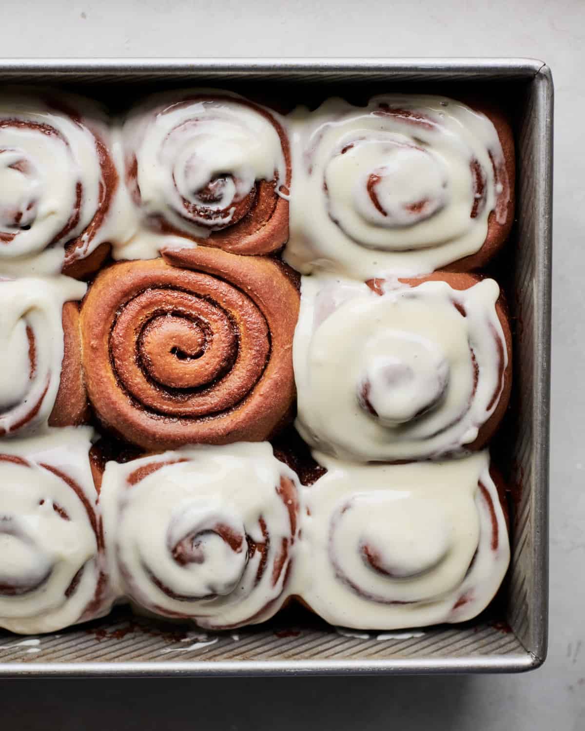 Fluffy Gingerbread Rolls-image