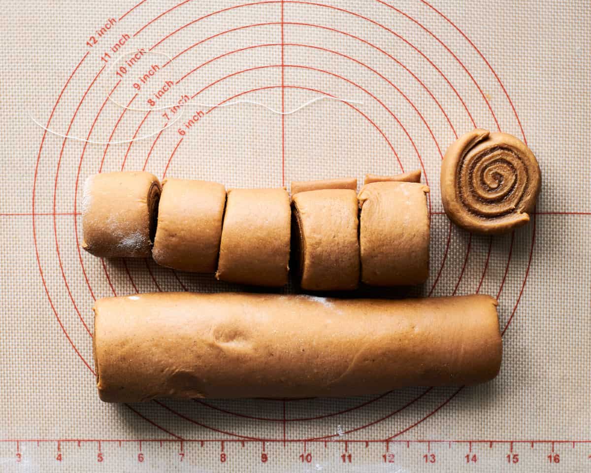 Gingerbread Roll Cut