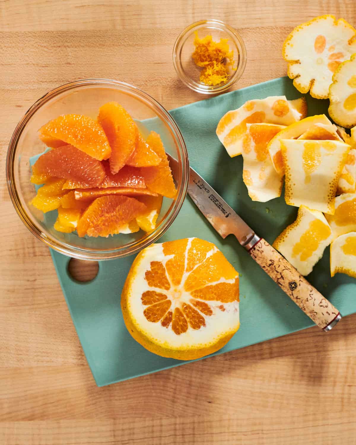 segments of oranges in bowl
