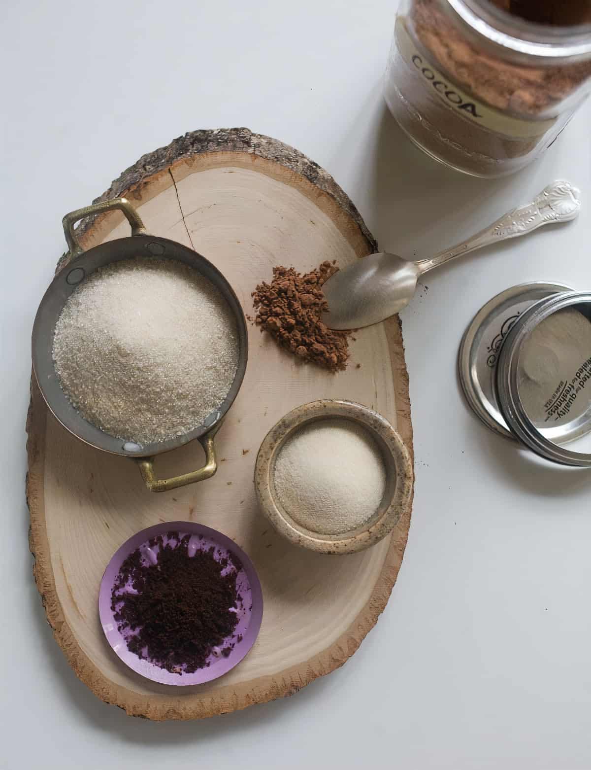 Ingredients for coffee marshmallows. 