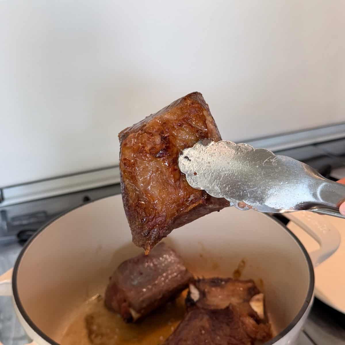 कटी हुई छोटी पसली.