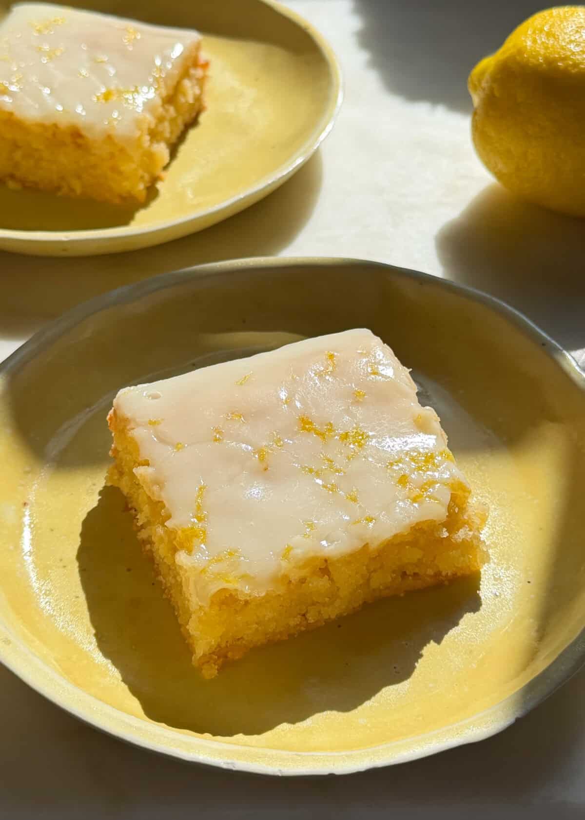 Lemon brownie on plate.