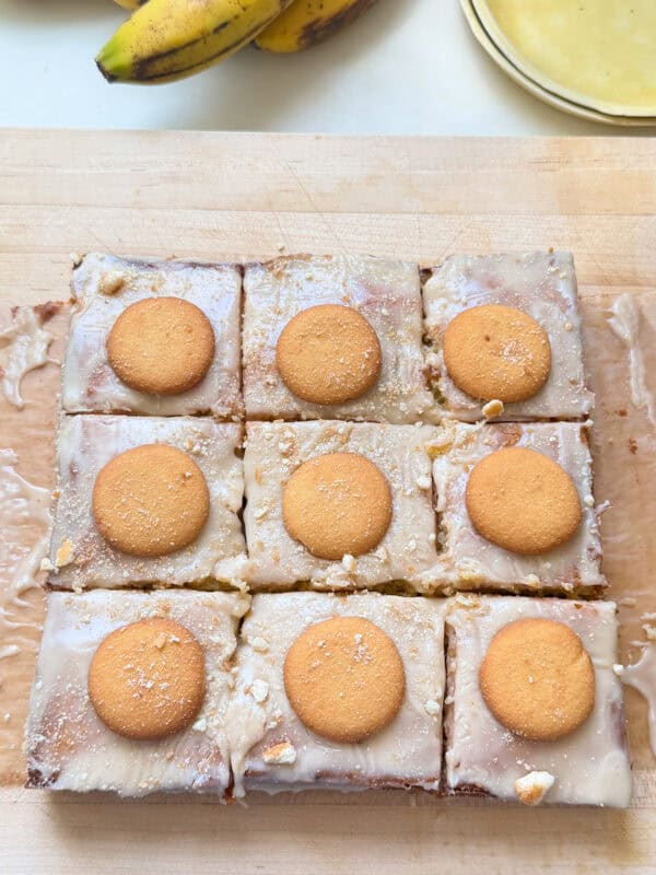 Sliced Banana Pudding Brownies on cutting board.